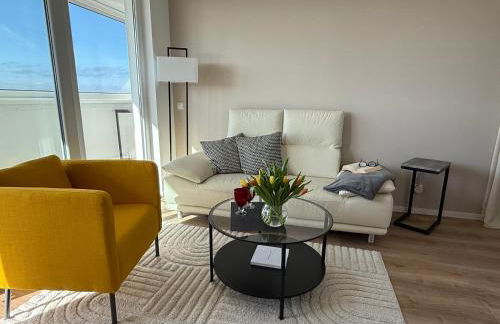 FeWo "Freiheit" - Panoramablick - großer Balkon, ganzjährig zu nutzen - schnelles WLAN - Parkplatz - 300 Meter zum Strand - Foto 3