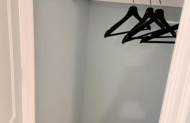 EN SUITE NEXT TO FELLS POINT - Foto 13