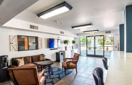 The Vistas 119 Modern studio with full kitchen 1st floor great location - Foto 16