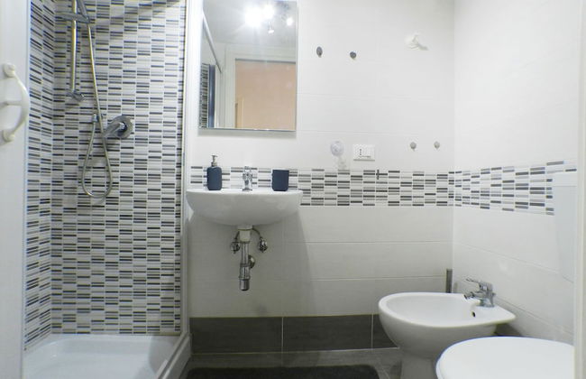 Black and White Movie Apartment - Foto 16