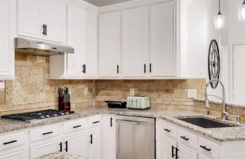 Southern Charm & Luxury Living - BBQ & Pool - Foto 13