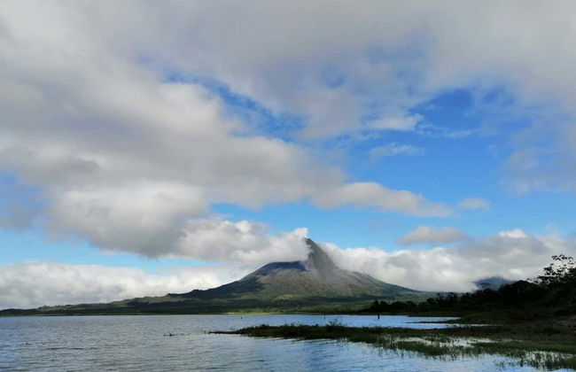 Bus + Boat Transport to La Fortuna - Foto 4