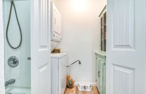 Chic Murrells Inlet Getaway about 2 Mi to Marsh Walk! - Foto 16