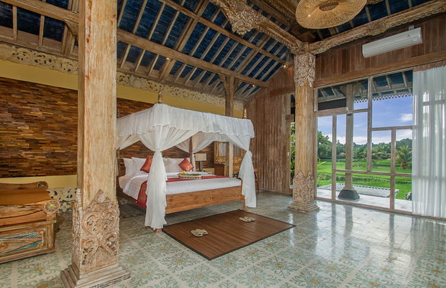 Wooden Ganeca Villas by GenuineHost - Foto 16