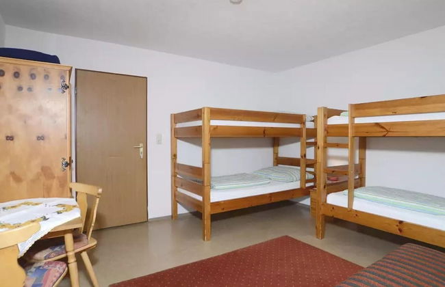 Holiday Home in Holzgau Near Snowworld Ski Area - Foto 6