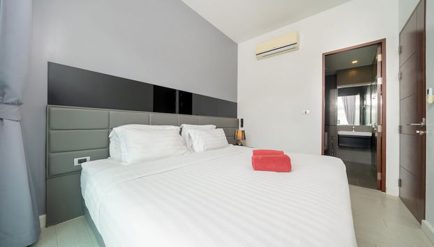 Nai Harn Suite near Beach UTN D502 - Foto 4, Habitación