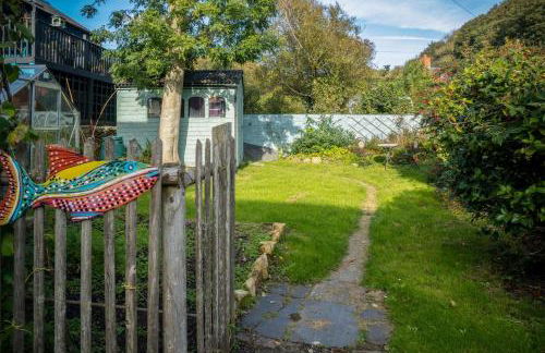 Caleb's Cottage - 4 Bedroom Cottage - Solva - Photo 8