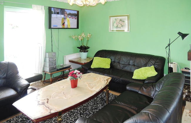 Holiday Home for 10 Person in Nowe Warpno - Photo 8