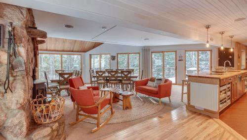 White Mountain Escape with Separate In-Law Suite! - Foto 4