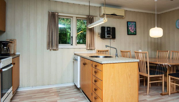 6 Person Holiday Home in Toftlund - Foto 5, Cocina privada