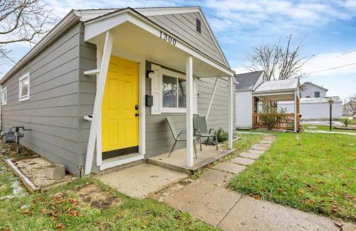 Housepitality - The Southern Orchards Cottage - Photo 1