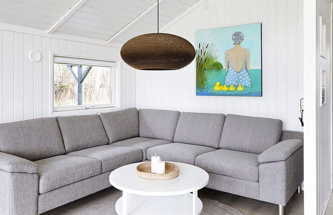 Vibrant Holiday Home in Slagelse near Sea - Photo 9