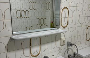 Laras voll ausgestattete Gartenwohnung mit WLAN und TV - Foto 25