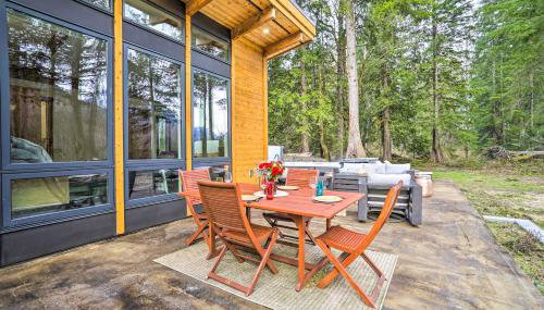 Heated Swim Spa! 15-Acre Cabin on Skykomish River - Foto 2