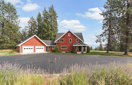 Lakeview Home with new hot tub - Sleeps 10 - Foto 27