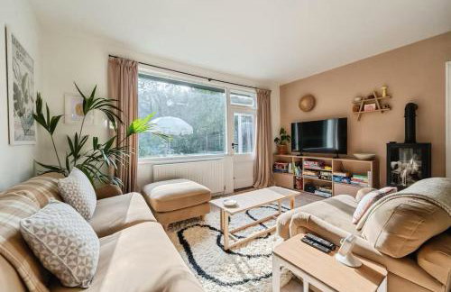 The Shades - Bliss In The Heart of Windermere - Photo 2