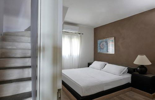 5 bedroom villa with pool, sunset views, direct access to the sea - Foto 67