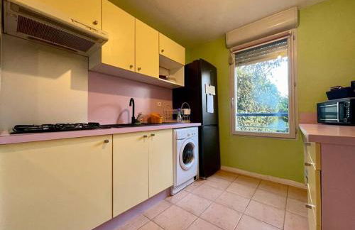 L'appartement Michelet - Parking privé et gratuit - 2km Cité Médiévale - Foto 9