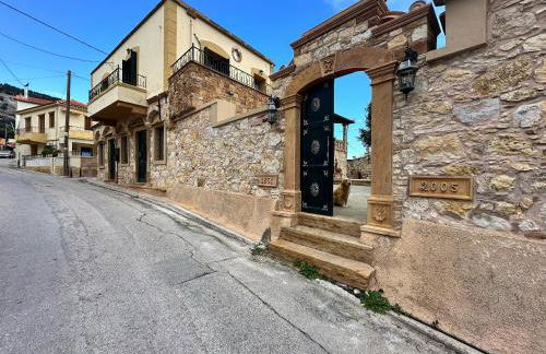 Πέτρινο Αρχοντικό, Χίος - Foto 1