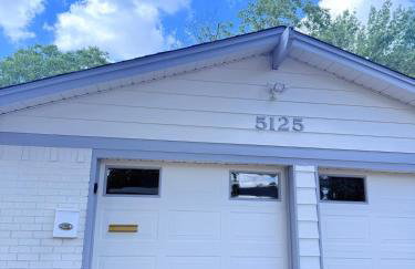 Cozy Retreat near DFW Airport - Entire Home - Foto 4