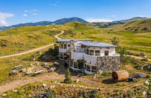 Perfect Family Mountain Getaway with Sauna & Hot Tub - Foto 11