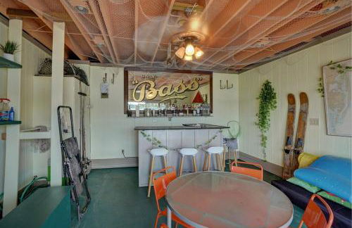 Saratoga Lake Boathouse Retreat - Photo 39