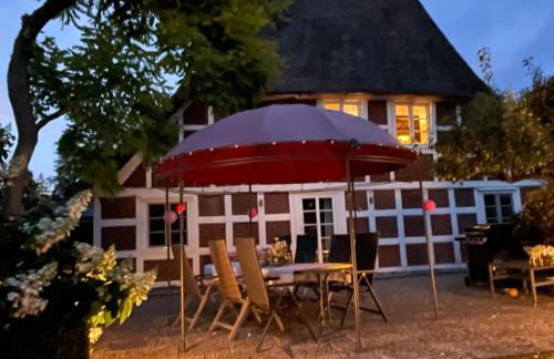 Ferienwohnung Hotel Appartement 2 Schlafzimmer Altes Landhaus Oste mit Terrasse, Grill, Küche, Bad, WLAN, nah am Nordsee Strand - Foto 19