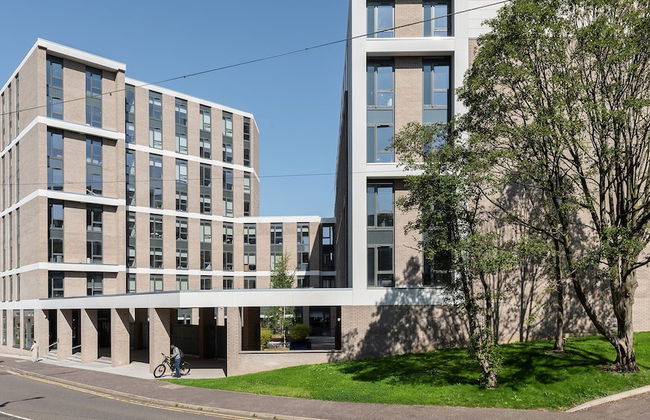 For Students Only Bright Ensuite at St Mungo's in Glasgow - Photo 13