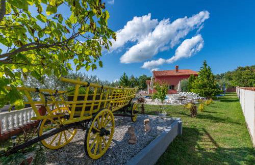 Villa Marić, a charming villa with a beautiful poolside - Foto 40