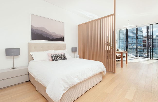 Stunning Potts Point Apartment - Photo 2