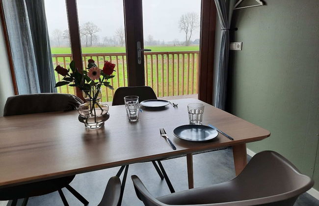 Atmospheric Lodge With Unobstructed View, Located in Beautiful Drenthe - Photo 19