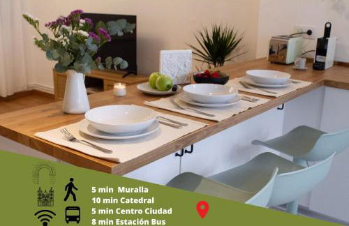 Muralla de Tata - Foto 1