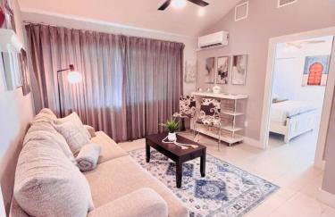 The Miami Grove Oasis - Photo 33