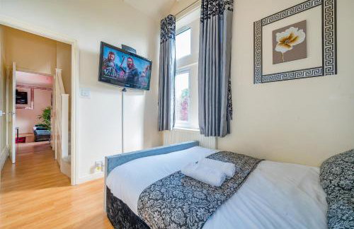 *G11H* for a cosy luxurious lovely stay + Free Parking + Free Fast WiFi perfect for work or pleasure* - Foto 13