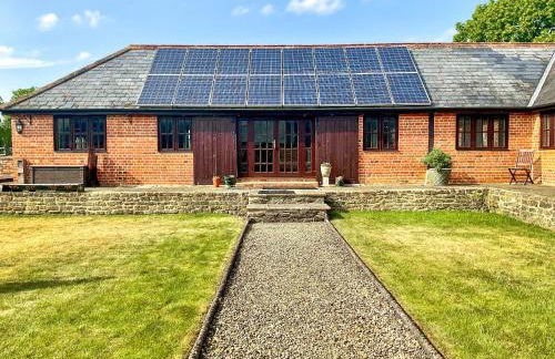 Rowdecroft Farm Cottage - Photo 1