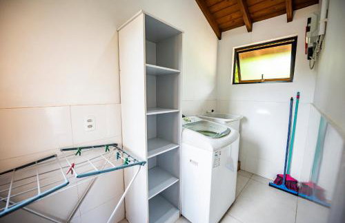 Cabana Aconchegante a 800m da Praia com 4 Quartos, Lareira Externa, Aquecedor em 2 Quartos, Netflix e Pet Friendly - Foto 36