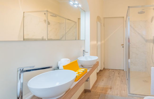 Villa Bianca - Front Lake Pool - Foto 49