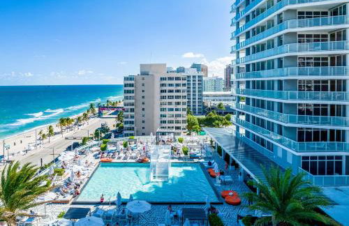 Oceanview Luxury, Resort Access, Sleeps 6 2BR 2BA - Vista Mar by HomeStakes Stays - Foto 53