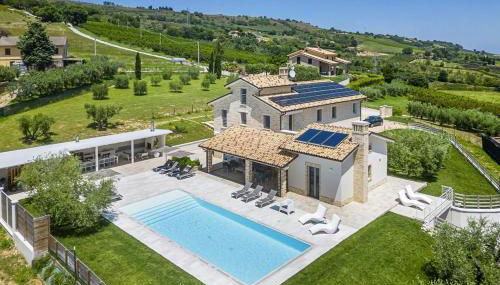 Luxury Villa With Pool In Aso Valley - Foto 2