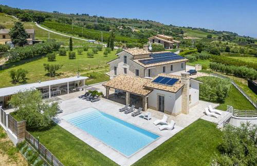 Luxury Villa With Pool In Aso Valley - Foto 2