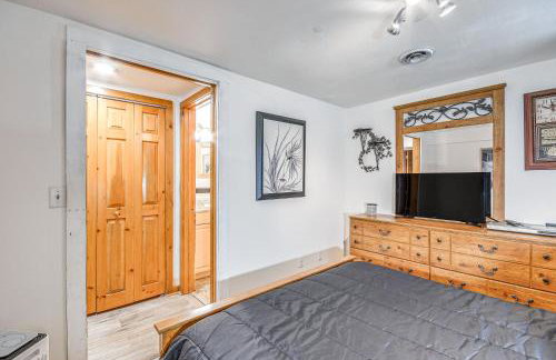 Picturesque Phoenix Vacation Home on Oswego River! - Foto 21