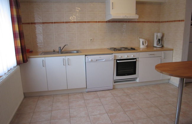 Renovated Farmhouse Quiet Location With Garden, Terrace, Ideal for Walks & Cycling - Foto 9