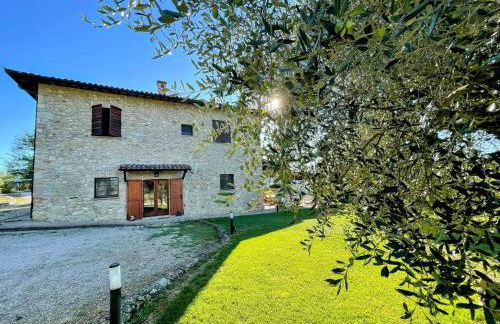 Detached Villa - Sleeps 10 - Pool - Pergola - Playground for Children - Wifi - Photo 160