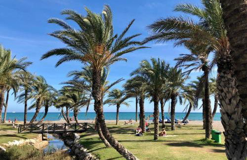 BOHO CHIC- Beachfront - Free bikes - Salt water pool - Foto 10