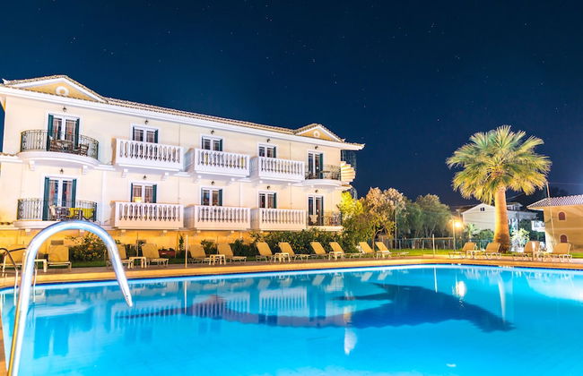 Ilios Hotel - Photo 22