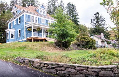 Luxury Estate with Wood Stove and Hot Tub - Dancing Doe Estate - Foto 2