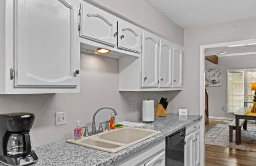 Minutes from Tiger Stadium South Campus Hideaway - Foto 14