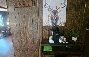 Secluded Forest Cabin Retreat Near Olympic Peninsula Coast | Near Sekiu, Washington - Foto 10