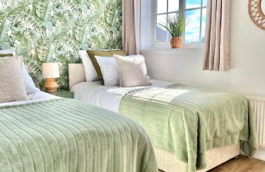 Luxury Modern House, Free Driveway Parking and Garden! Fully Equipped, Sleeps 6 Guests - Foto 25