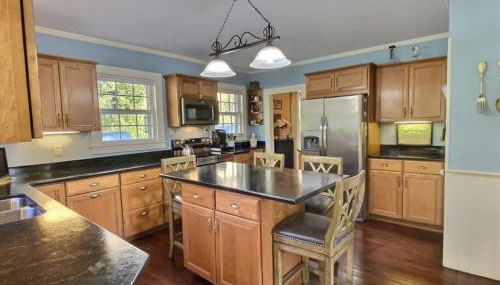 Historic Colonial Pool Walk to Town - Foto 5